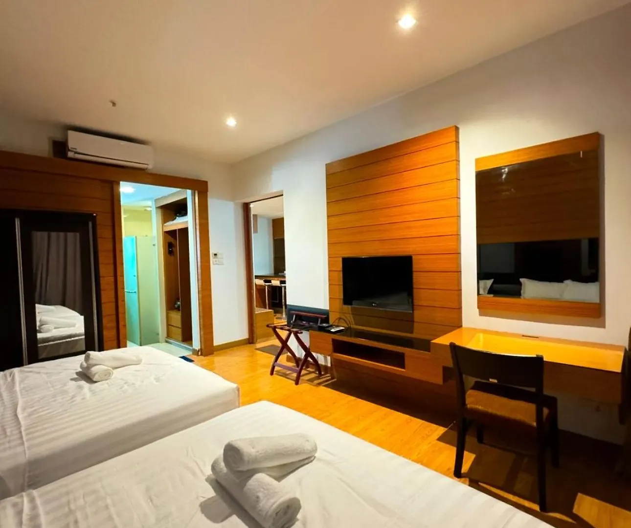 Kl Sentral Dua Sentral Cozy Homestay Apartments By Hollywood Homes #Freecarpark Kuala Lumpur Aparthotel