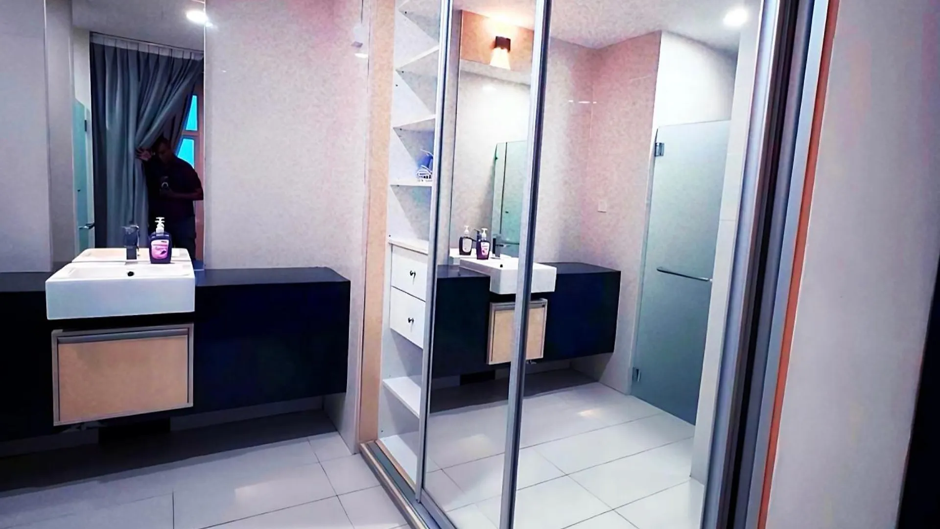Aparthotel Kl Sentral Dua Sentral Cozy Homestay Apartments By Hollywood Homes #Freecarpark Kuala Lumpur